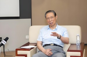 “中国疫情最新动态” 中国疫情最新动态消息？