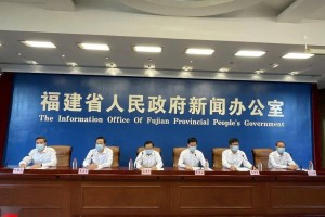「四川昨增省内感染者56例」〃四川昨日新增61例本土确诊