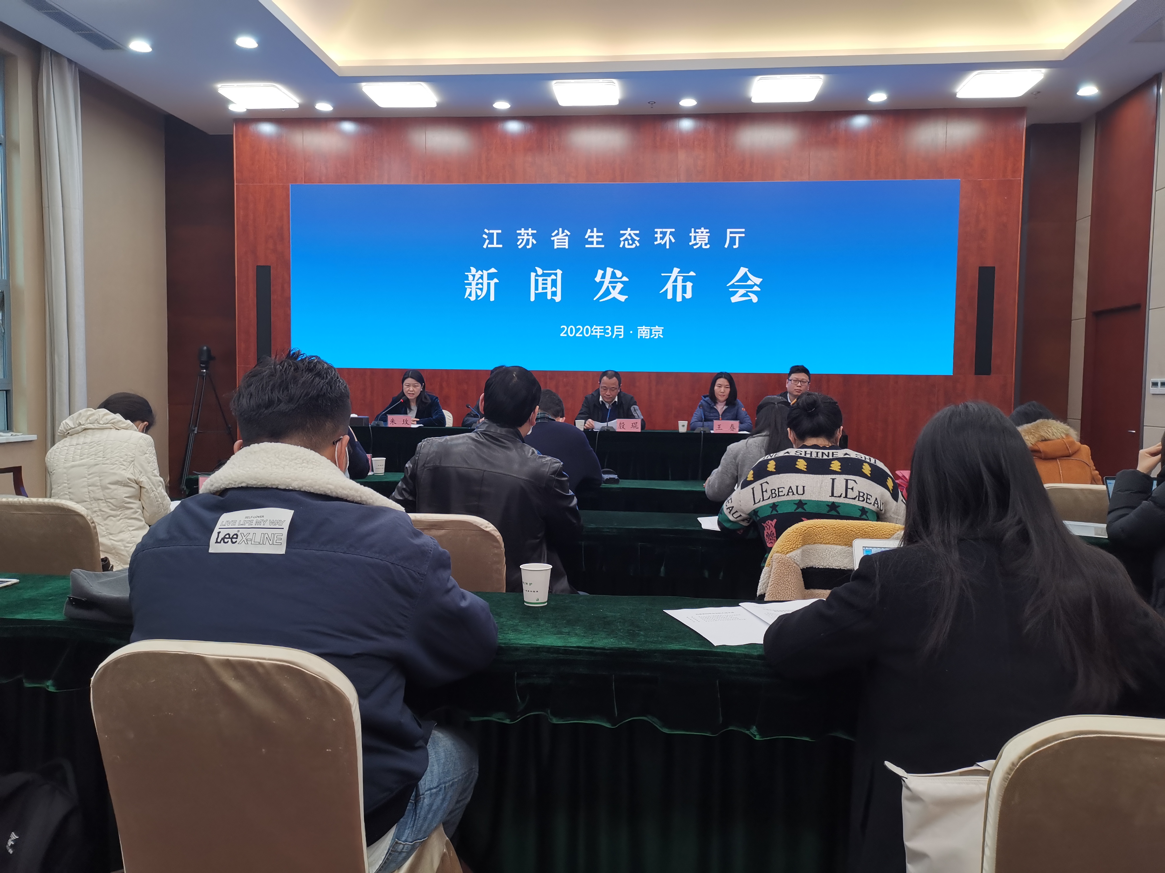 “江苏最新疫情通报” 江苏最新疫情通报今天？-第1张图片