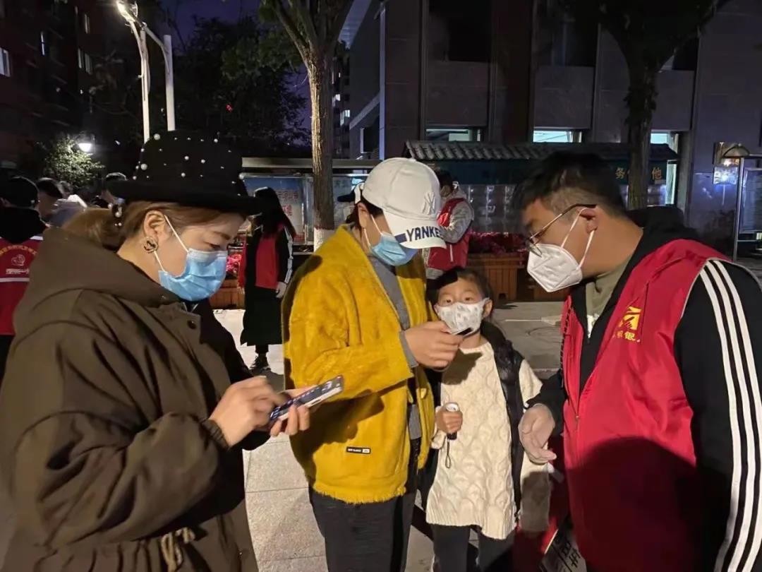 “多地取消查48小时核酸专家:非躺平” 7月3号取消48小时？-第2张图片